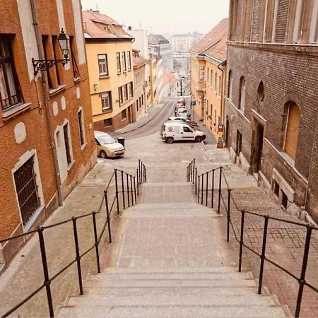 Pala Gardem Apartamento Budapest Exterior foto