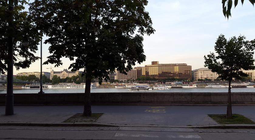 Pala Gardem Apartamento Budapest Exterior foto