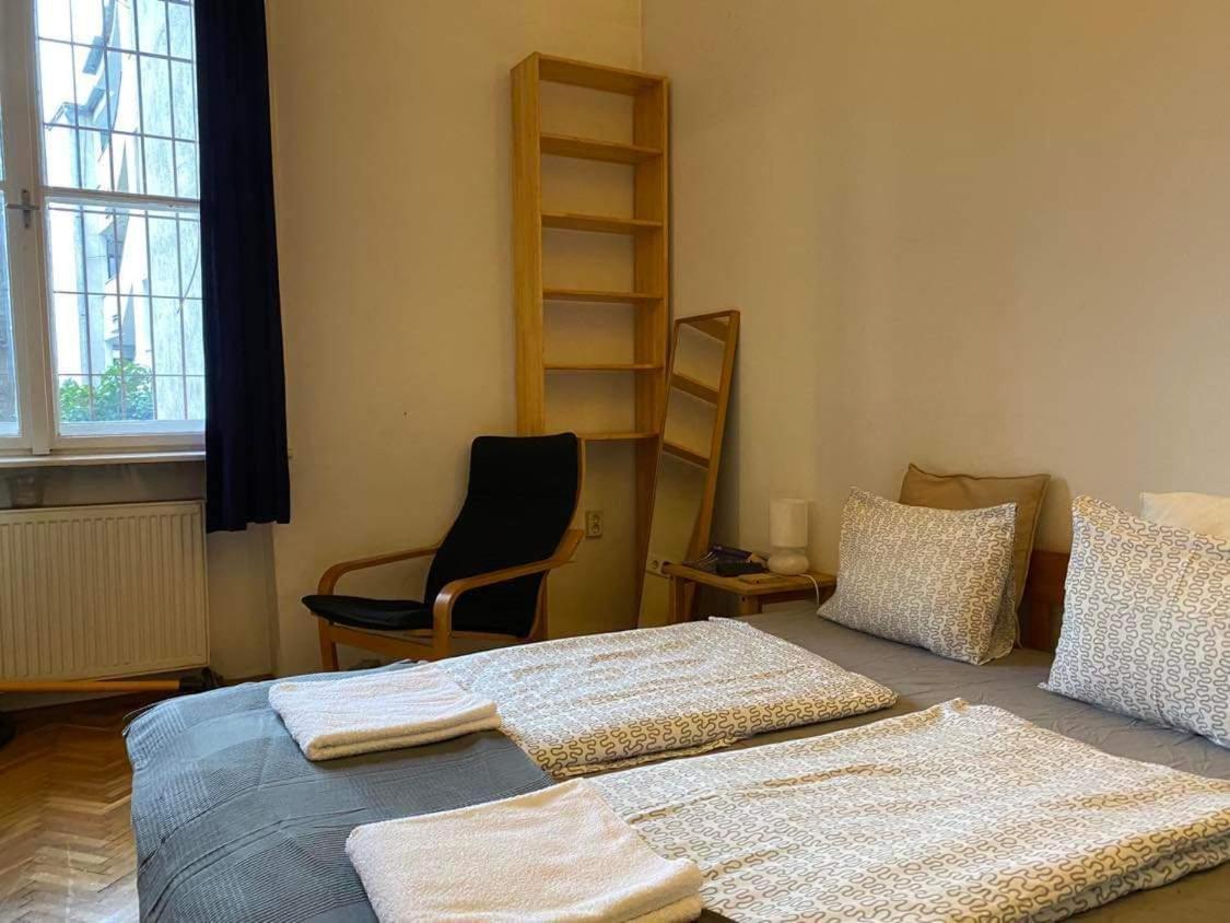 Pala Gardem Apartamento Budapest Exterior foto